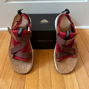 Stunning lightweight sandals